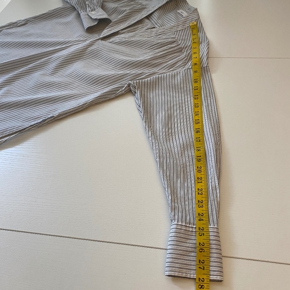 A.L.C. Silk & Cotton Blend Striped Blouse in White and Charcoal Size 2 - Picture 14 of 15